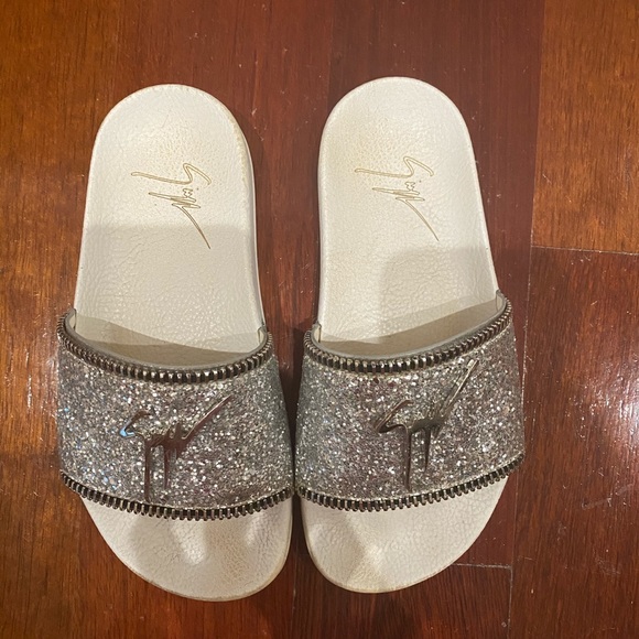 Giuseppe Zanotti Silver New Laburela Pool Slides - Picture 6 of 9